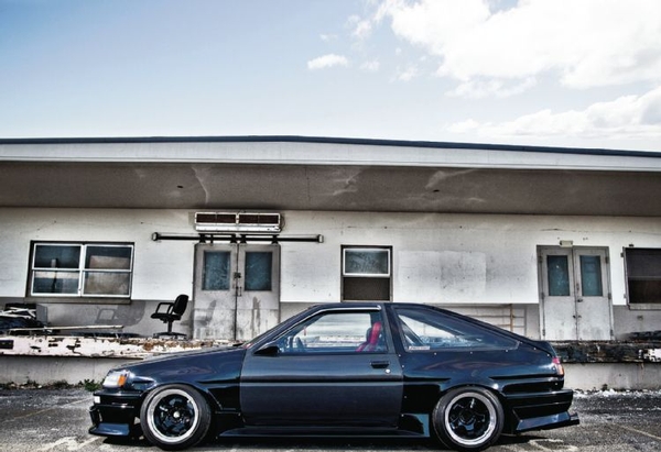    Toyota Corolla 1986