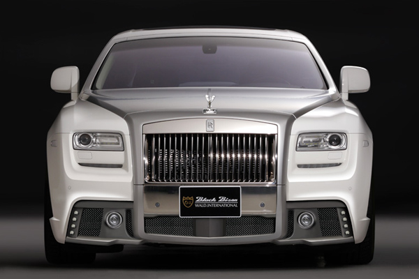 Rolls-Royce Ghost Black Bison   Wald